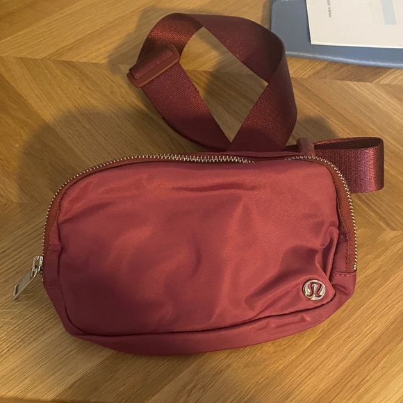 lululemon athletica Handbags - Lululemon Athletica Belt Bag